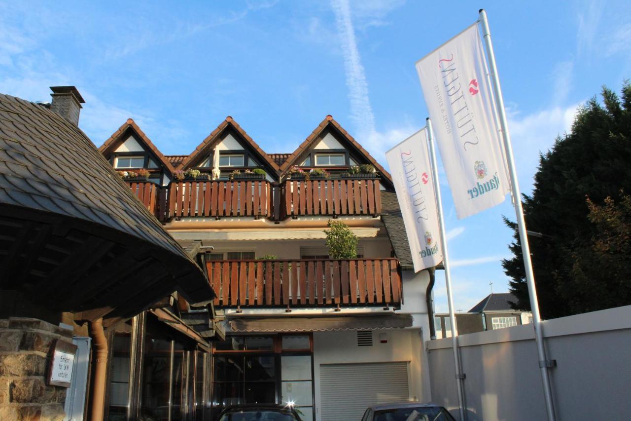 Stuettgens Hotel Velbert Exterior photo